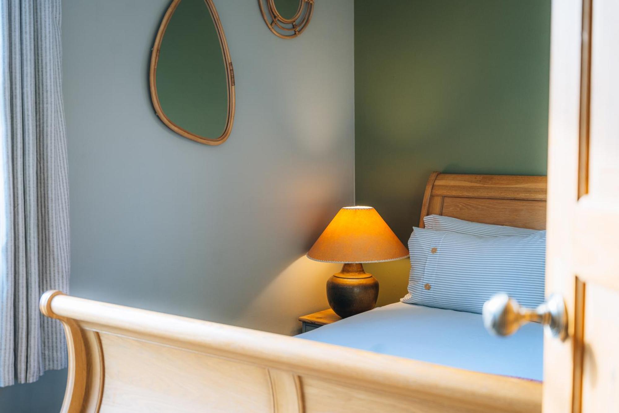 The Hideaway - Stratford Upon Avon - Central - Free Offstreet Parking - 2 Bedroom Luxury Apartment Экстерьер фото